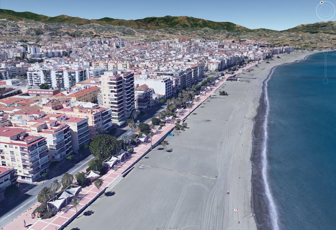 First Line Beach Sea View Εστεπόνα Εξωτερικό φωτογραφία