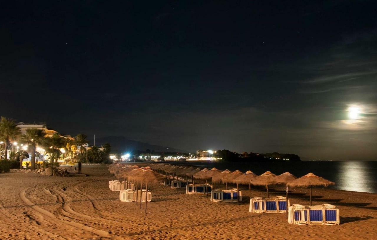 First Line Beach Sea View Εστεπόνα Εξωτερικό φωτογραφία